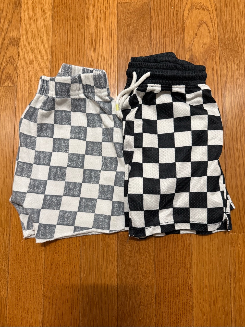 Grayson Mini Shorts
